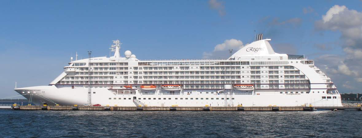 丽晶七海航海家号Seven Seas Voyager