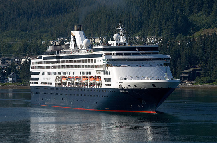  Holland america ά Veendam