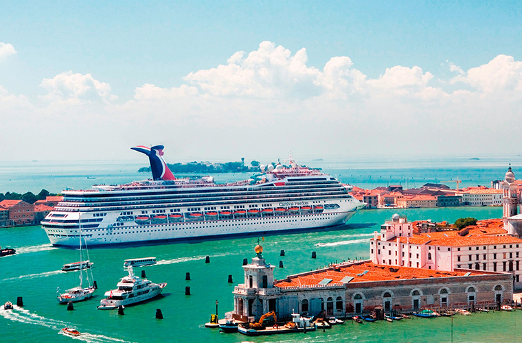껪 Carnival Cruise ɺ Freedom