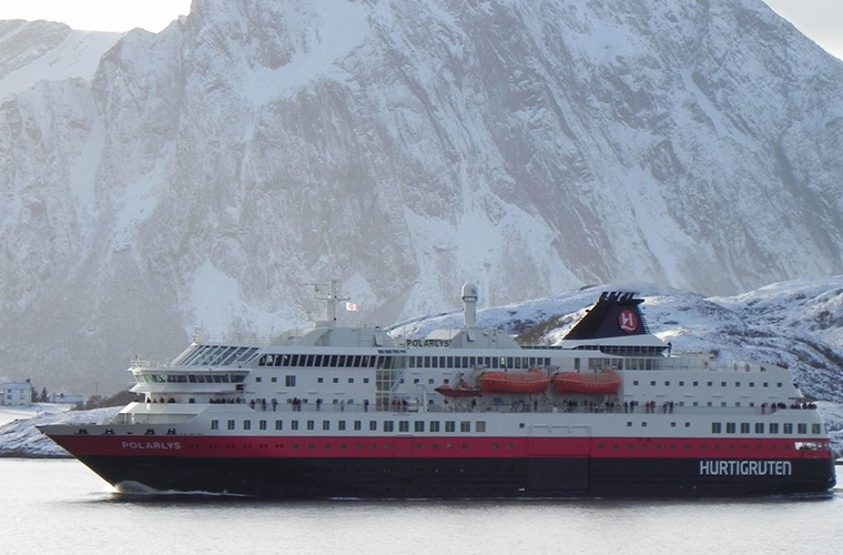 · Hurtigruten Cruise Line  MS Polarlys